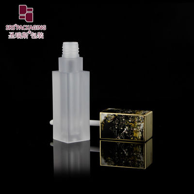 kaufen 2 ml Mini Großhandel hochwertige chinesische Stil gefallene Blumen frostiert Lippenstift-Röhren online manufacture